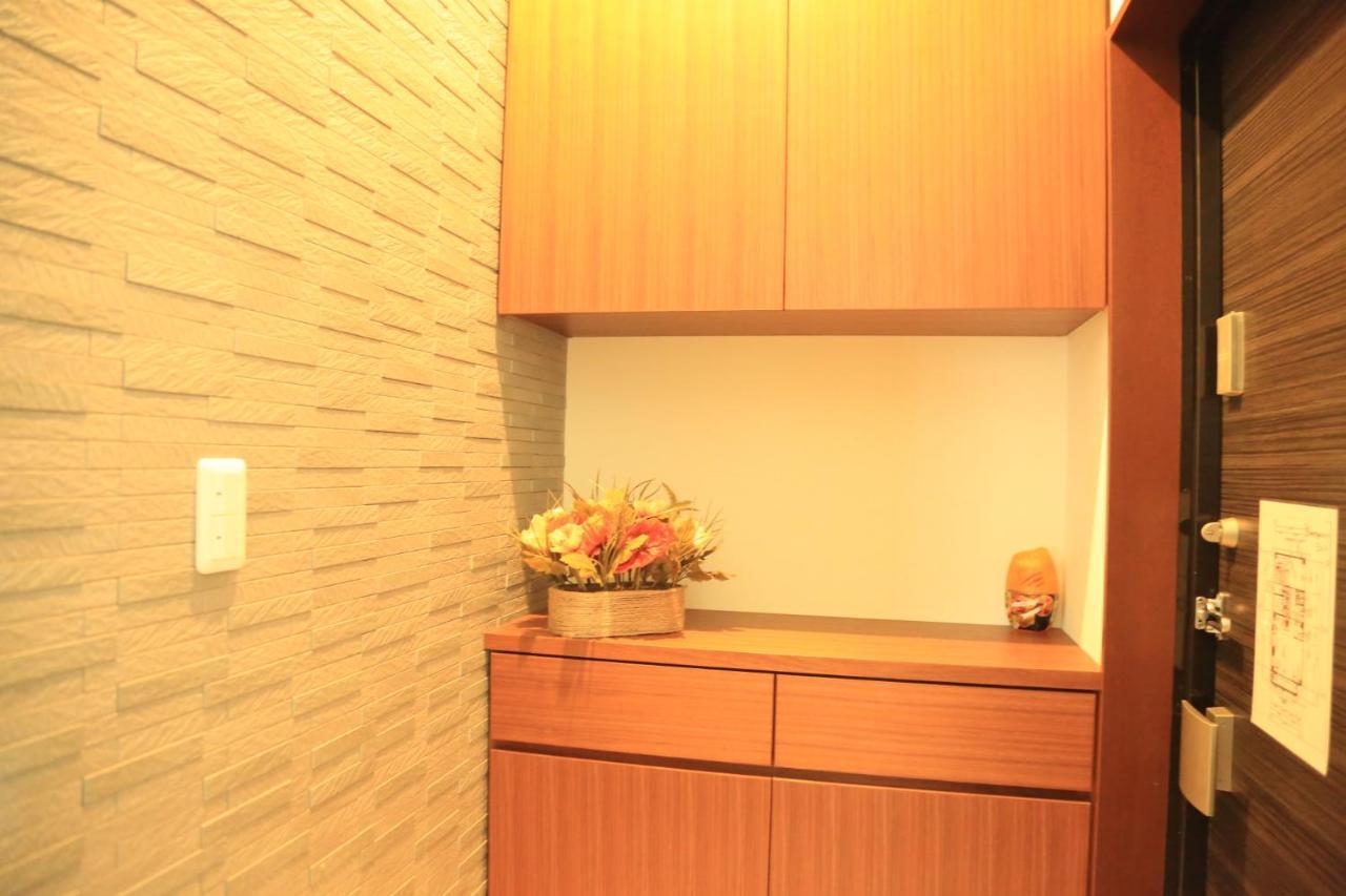 Kuromon Royal II Apartment Osaka Exterior photo